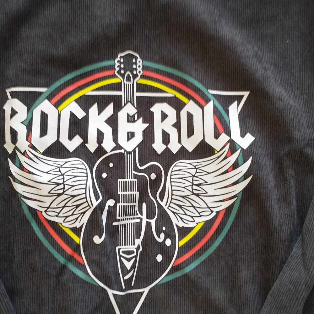 tee - Picture 4 of 6
